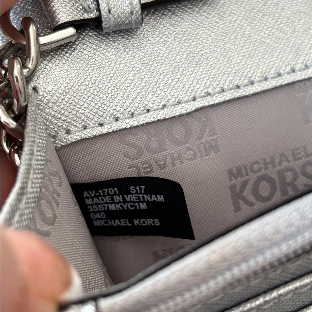 Michael Kors Genuine Leather Lana Wallet Clutch Bag Metallic Silver Crossbody